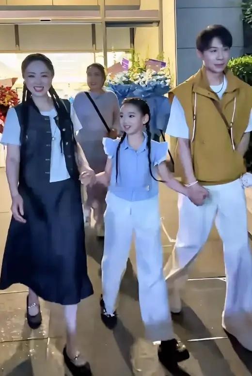 董璇真给天下女人都上了一课，嫁老公可以嫁丑的，穷的，但绝对不能娶嫁给不靠谱的男人