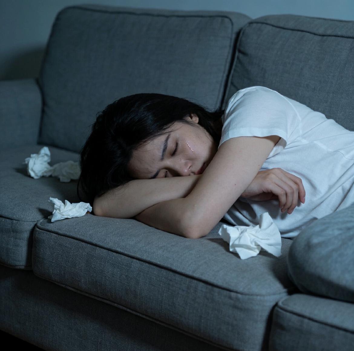 丧心病狂！日本一39岁男子竟拉妻女“组团作恶”，打着“一夫多妻”幌子诱骗上百名女