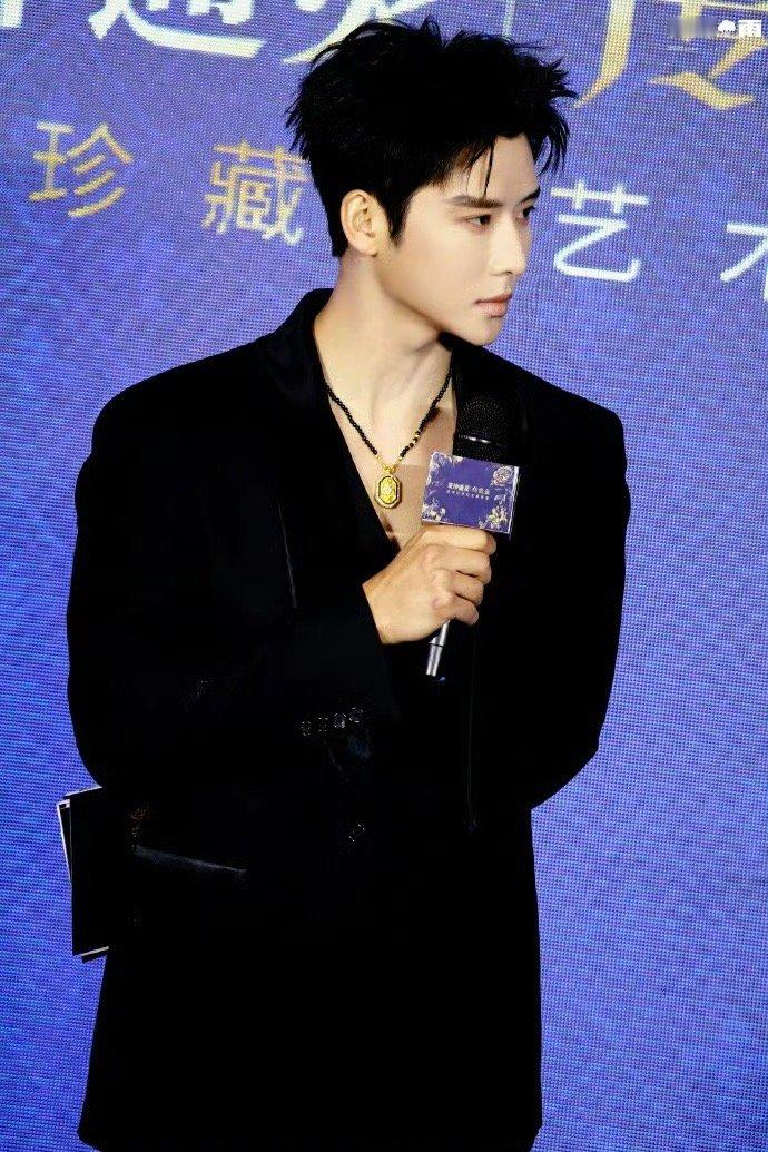 代高政你神图有了 就继续这样闪耀下去吧，演员代高政！用更好的作品和角色，来回报所