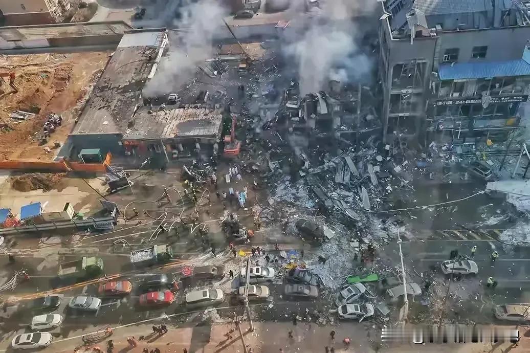 燕郊的燃气泄漏是否与地铁施工有关？一名记者特意向地铁22号线项目经理求证，对方称