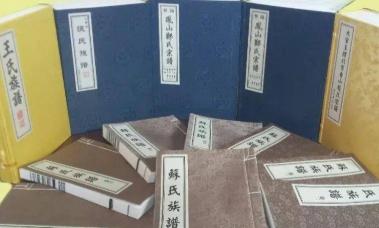 百家姓的堂号都是什么？李姓—（陇西堂）；刘姓—（彭城堂）；曹姓—（谯国堂）。堂号