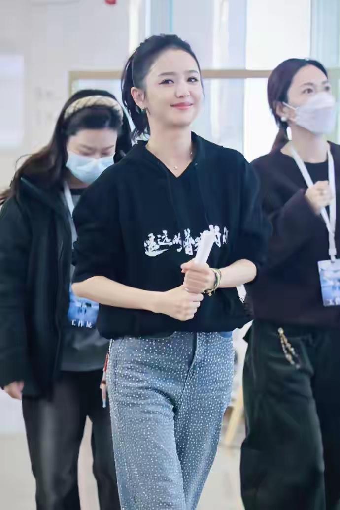 佟丽娅太美了，有种倾国倾城