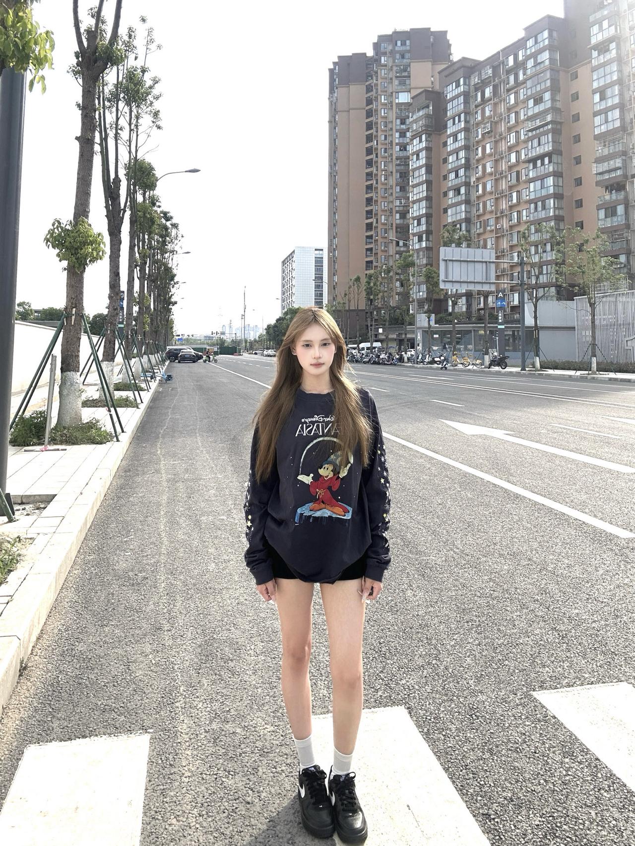 发出你认为相册里最可爱的一张照片