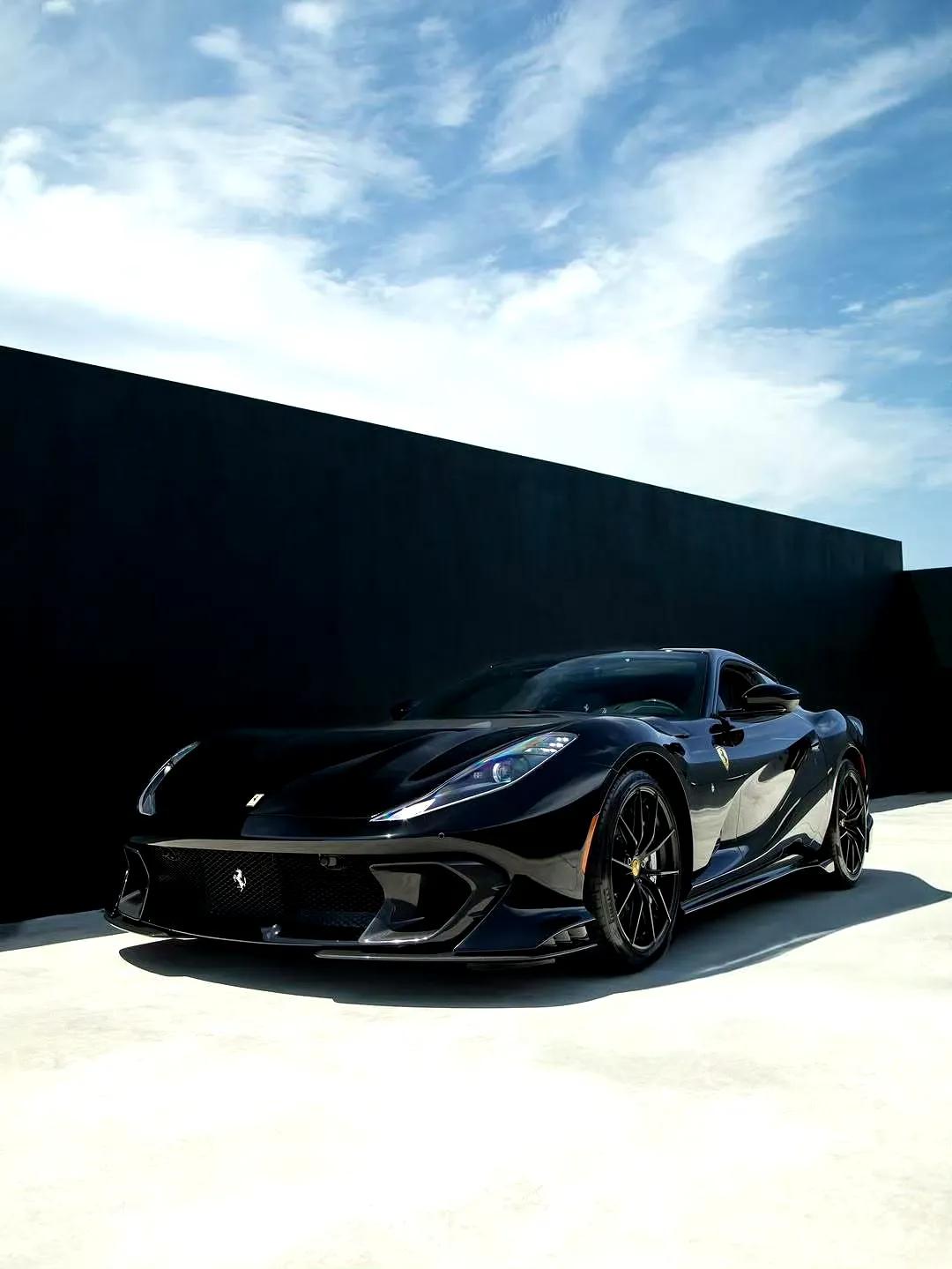 法拉利 812 Competizione