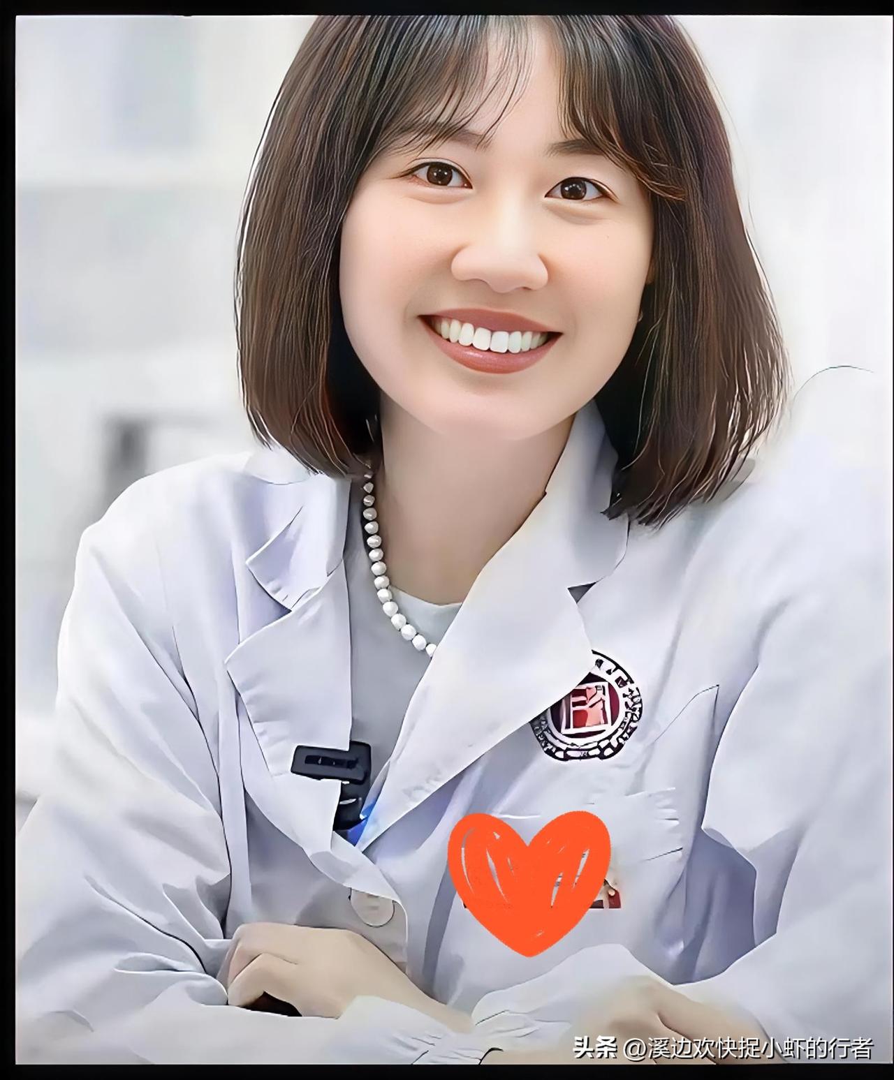 别觉得是抱团！
真相其实很现实！

最近湖南医院那事儿，全网都在吵曾医生该不该留