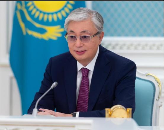 好友国家反水了？哈萨克斯坦紧急联手美欧，交出稀土底牌！
这一下，西方高兴了：这下
