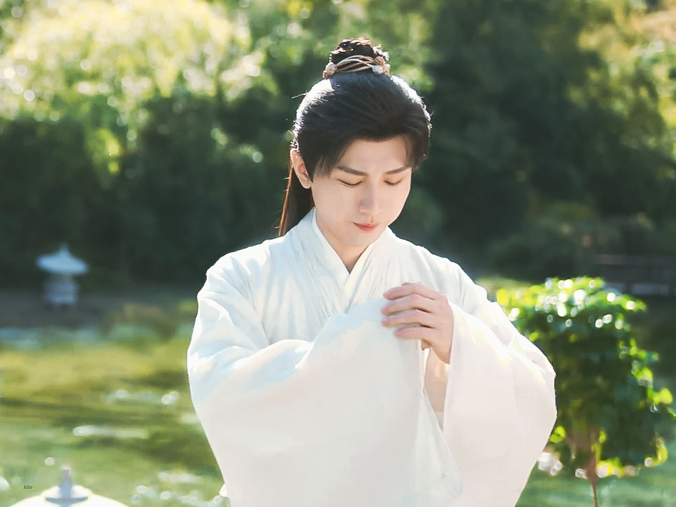 成毅赴山海 cy 成毅萧秋水李沉舟肖明明 成毅：“我们一起努力，一起进步，一起越