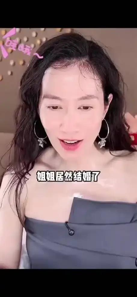 温峥嵘生娃后反长高？这波操作太意外！都说生娃会“缩水”，温峥嵘却反着来！她自曝生