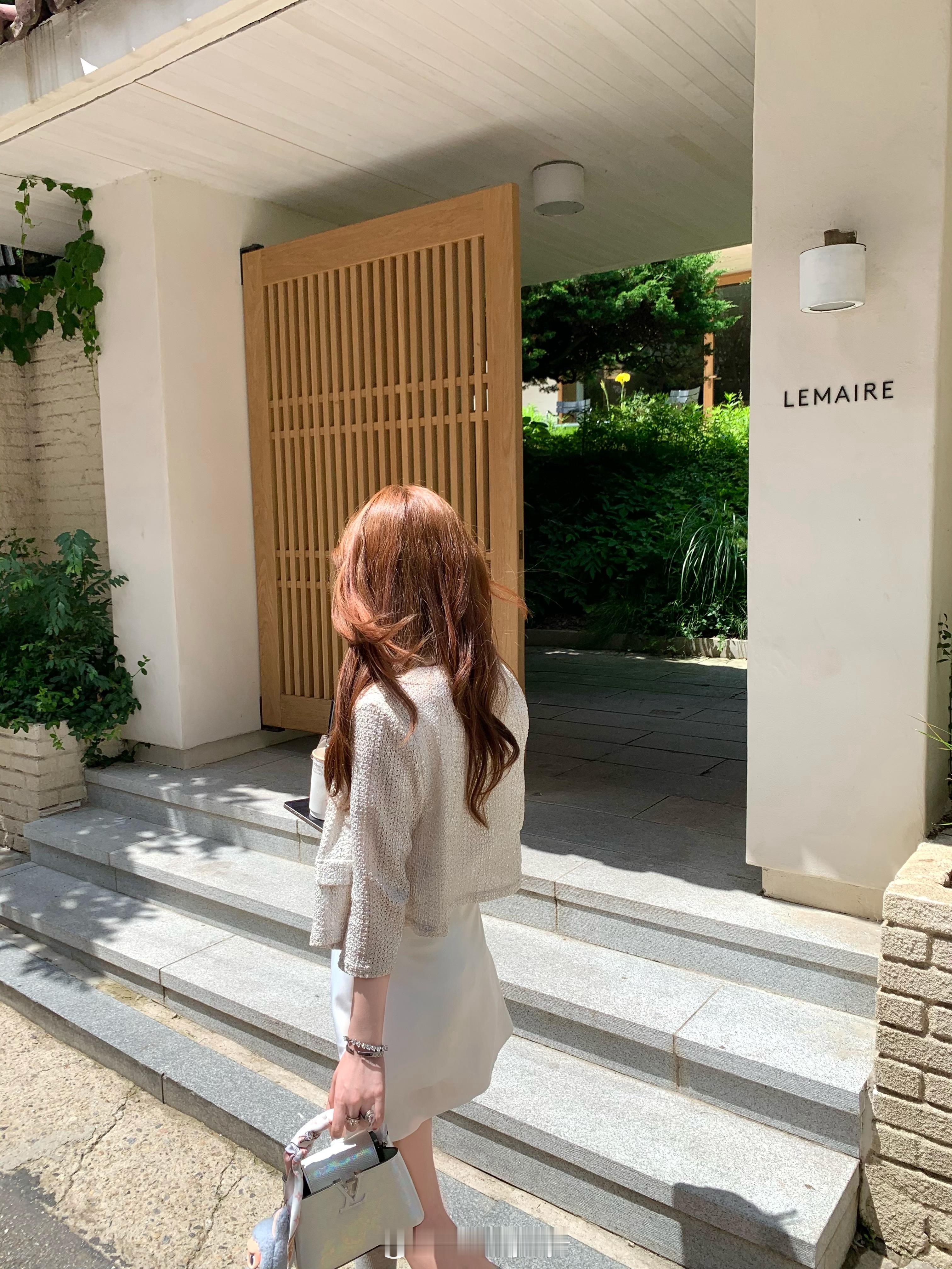 하이야~~~~~~  ​​​