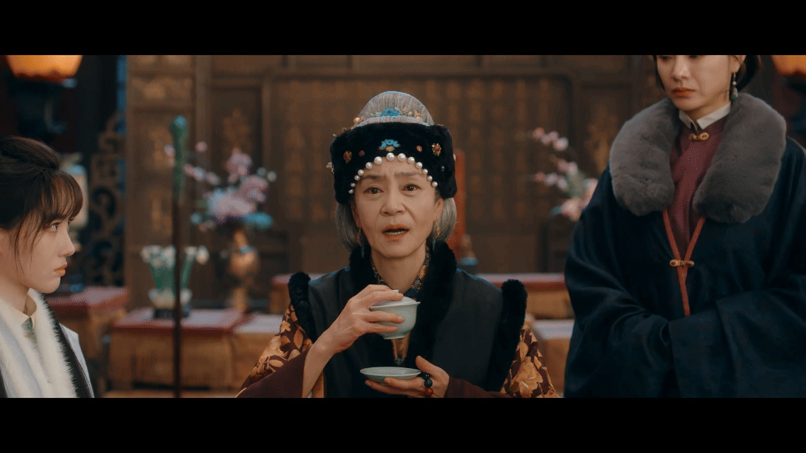 娜扎新剧看我不爽就看我爽二妹品茶会阴阳怪气炫茶，她闻一口就戳穿雨天茶青涩味，反手