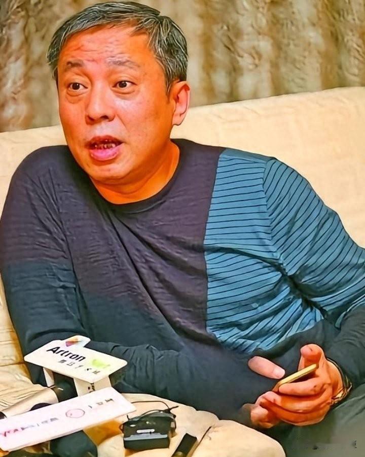 刘益谦赚了60亿，政策缝隙正在合拢，他还能复制上次吗。
刘益谦不是靠运气发财的。