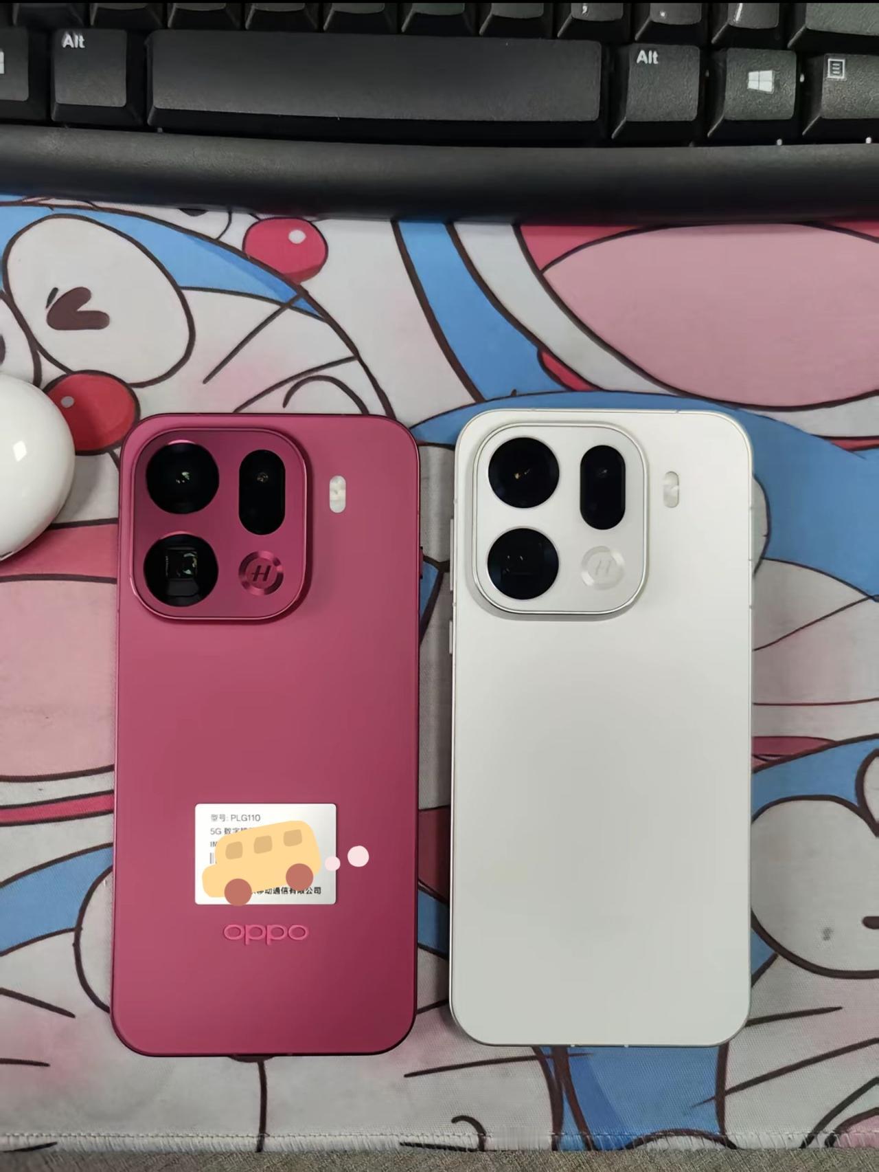 红色还是白色OPPO find x9pro好看？
红色看起来比较有高级感，但感觉