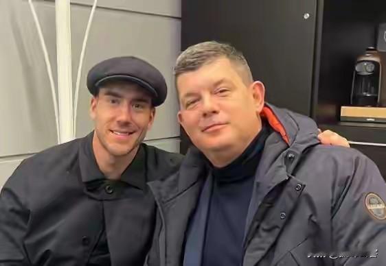 里斯蒂奇在社交媒体亲承已就任海牛主帅，尽管不乏恭维和豪迈之语，但就目前来看，未来