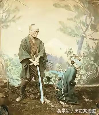 我们为什么要永远提防日本？首先，日本人都属于大和民族，这个民族的特点就是始终不满