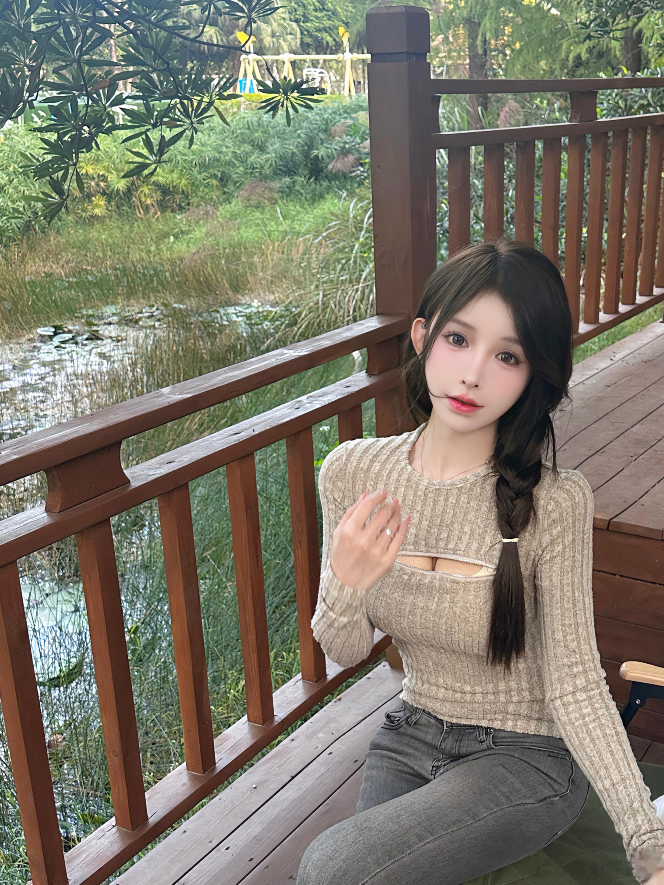 很高兴认识你(⁎⁍̴̛ᴗ⁍̴̛⁎)  ​​​