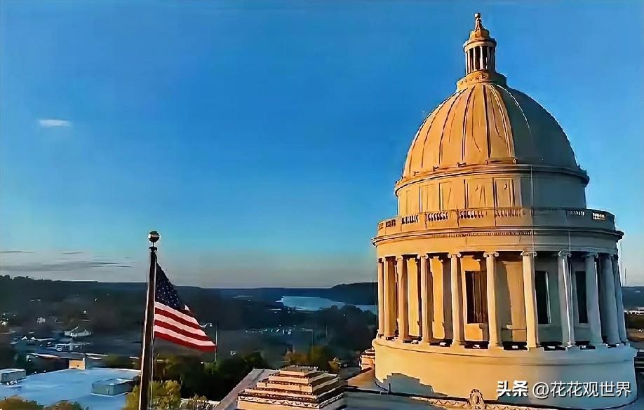 11月6日下午的最新消息，现在他来了，第七条：美国新版国安战略转向：反对北约无限