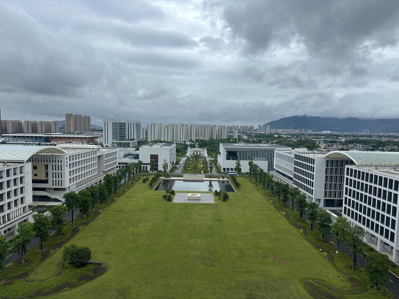 福耀科技大学，曹德旺先生最后的心愿。