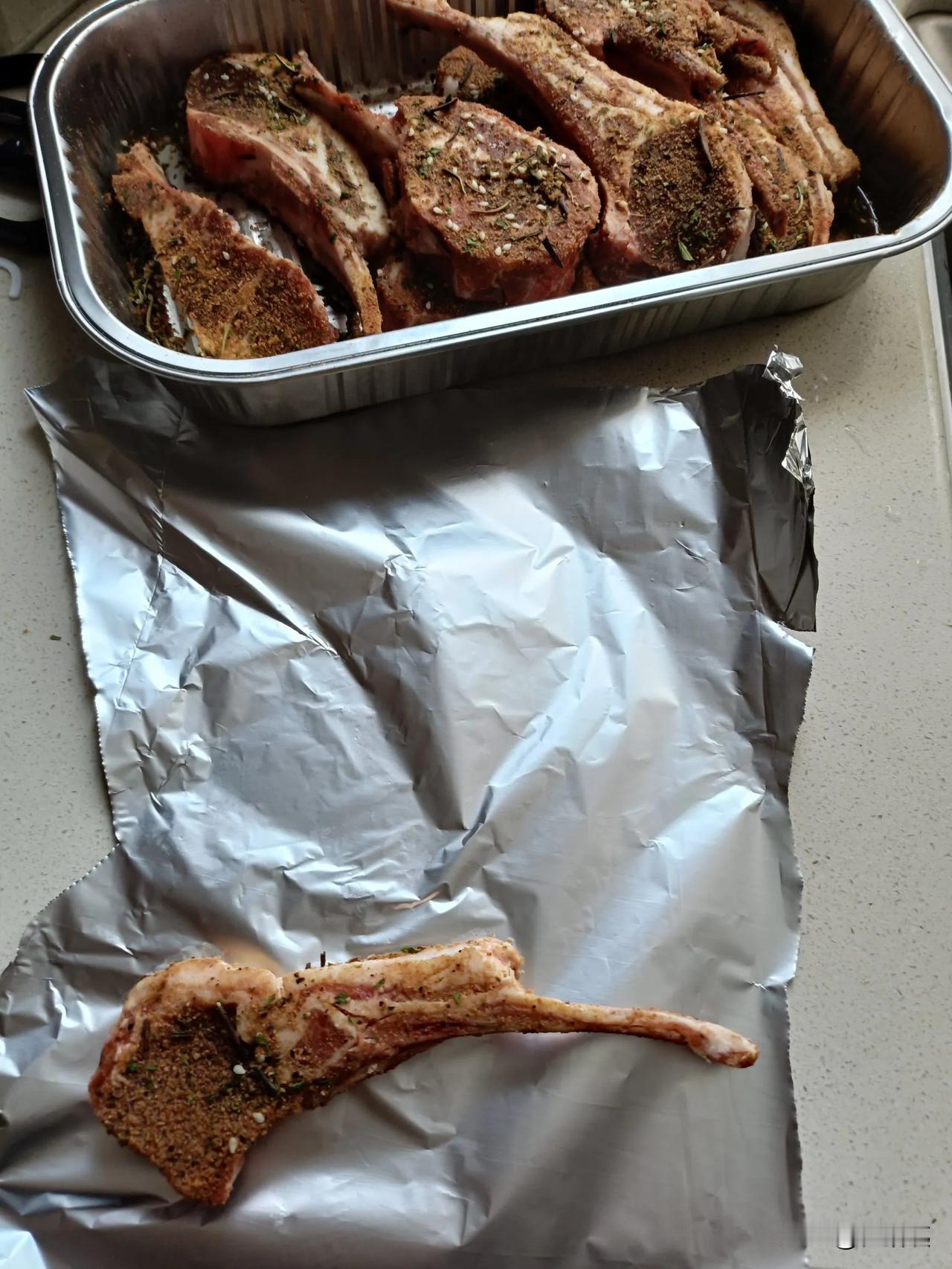 山姆买的法式羊排，量太大，一个元旦假期都没吃完，0-4℃保存，只有4天，昨天保质