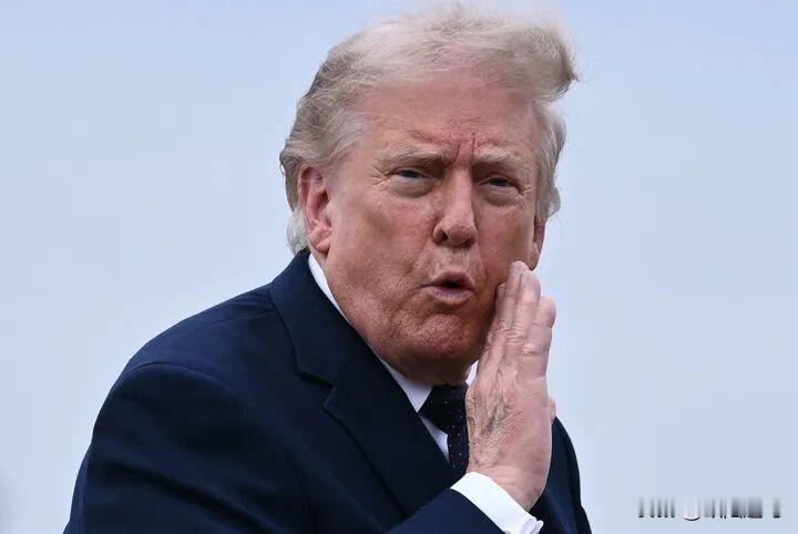 据中东之眼报道，美国总统唐纳德·特朗普近日突然把一场本就难谈的伊朗停火问题，又往