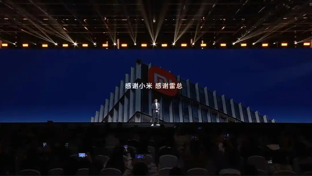 王腾这次创业，先卖爆的居然不是智能戒指，而是量尺寸的指模。ISHO Ring智能