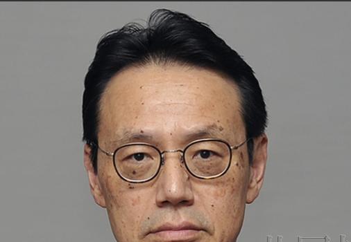 日本驻华大使急哭了！5月15日，日本驻华大使金杉宪治，在接受日本媒体采访时大倒苦