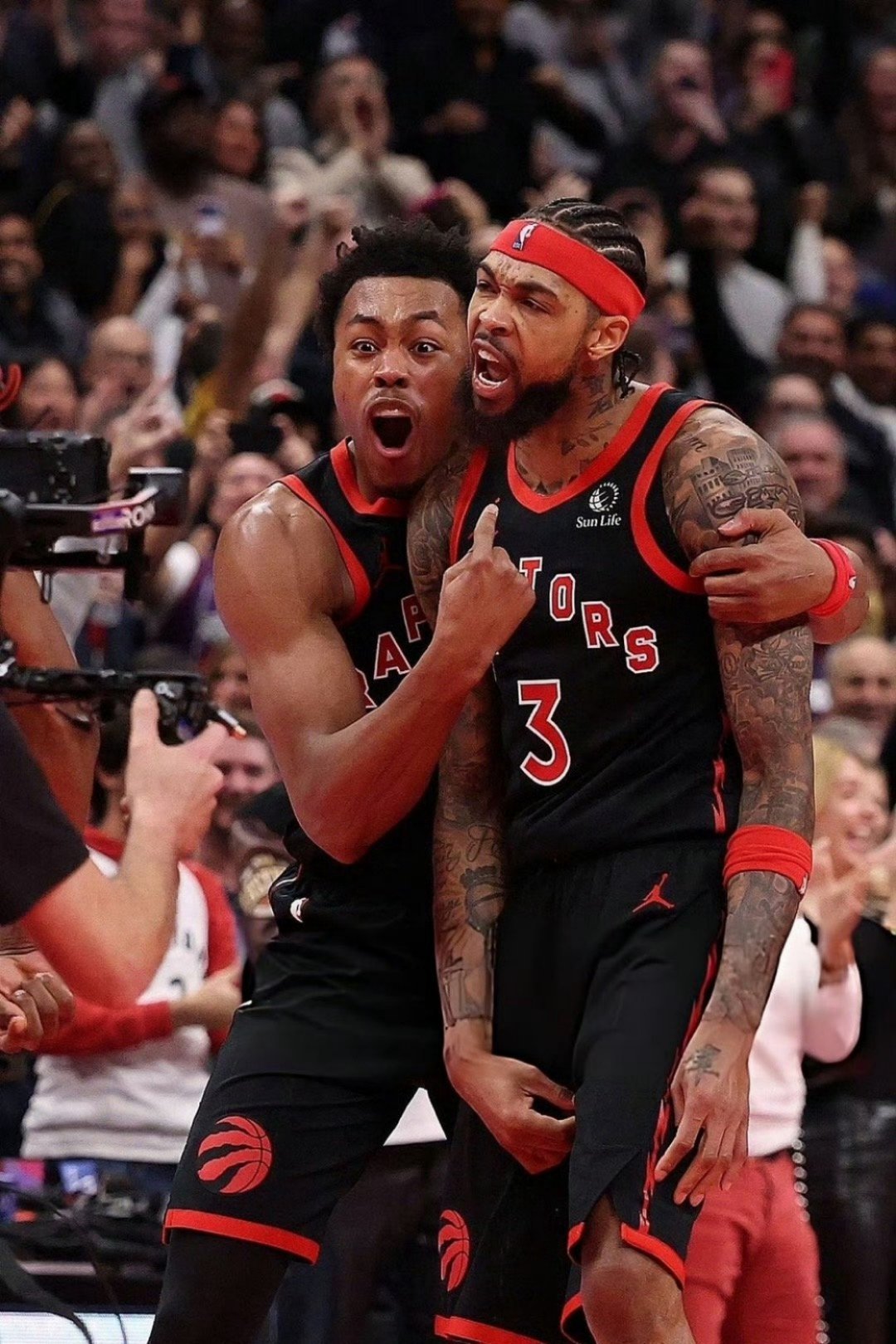 但老鹰还没有锁定东部第五，还要看他们最后一场打热火能不能赢。而猛龙最后一场打的是