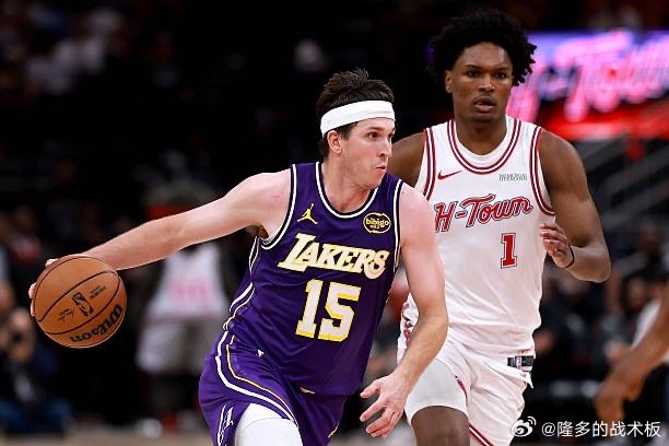 里夫斯也出战背靠背！！湖人vs热火