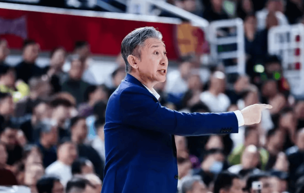 郑永刚：约翰逊受伤影响很大，但球队困难时候总有人站出来