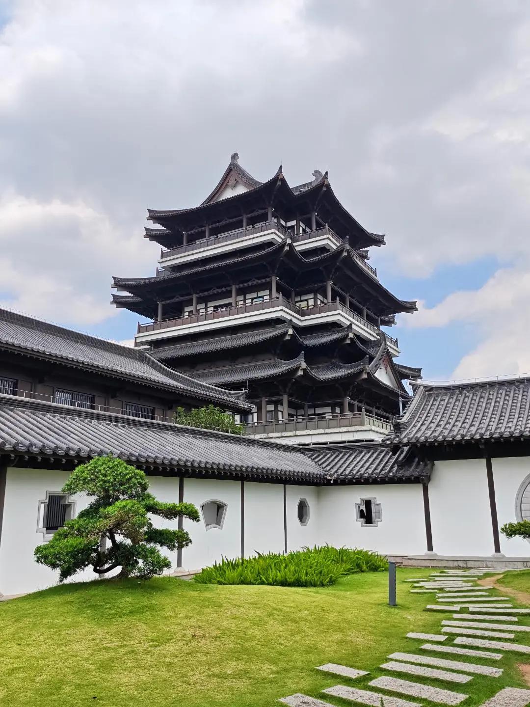这里👉堪称广州最美古风园林 【广州市文化馆】真的比永庆坊好拍10倍啊😲华工设
