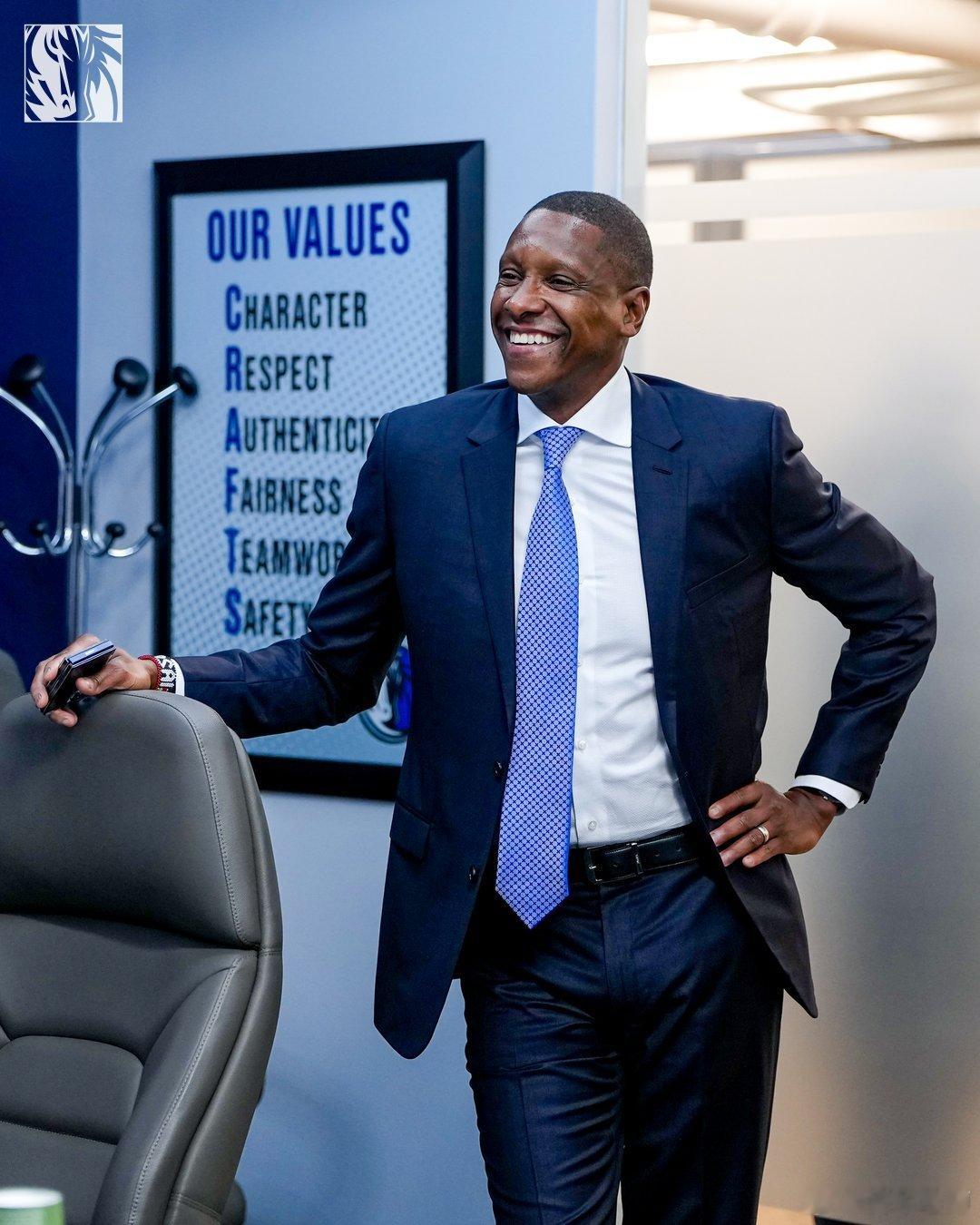 MFFL 乌杰里接受采访。“我和大家一样满怀期待。我已经迫不及待了，我非常期待看