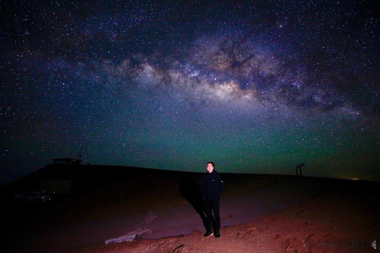 2025的好风光1-6是夏威夷7-8是阿拉斯加9是泰国莲花湖谢田的环球足迹