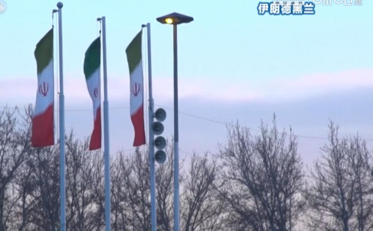 美军多艘舰船正驶向伊朗周边海域，航母编队在波斯湾严阵以待，局势持续升温。面对美方