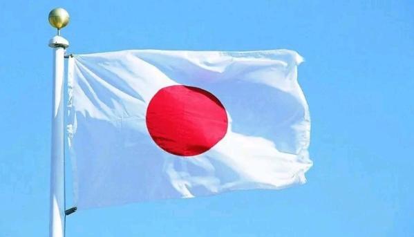 高市早苗难办了！日本不表态，美国国防部长赫格塞斯直接一通电话打到了日本，对日本施