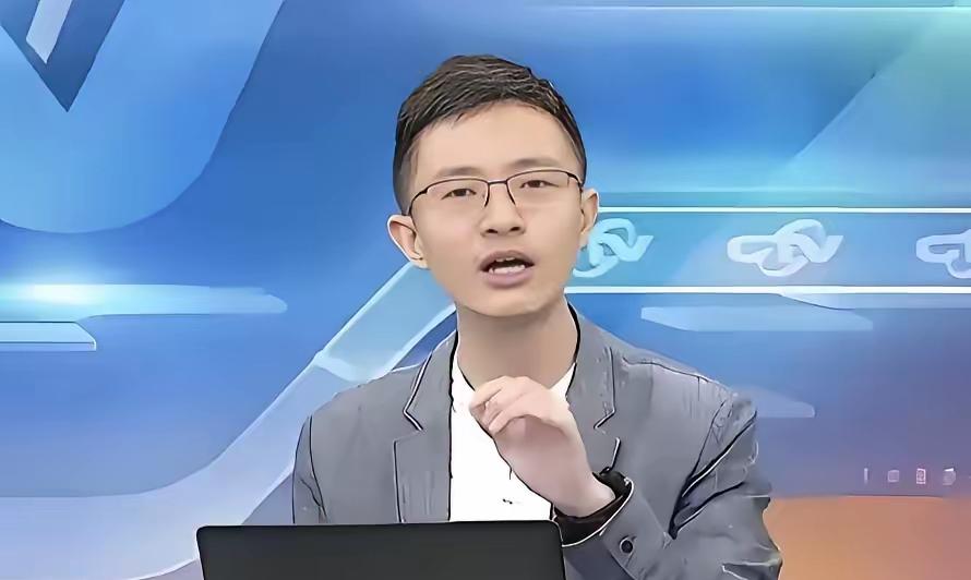 6月14日，台湾新党台北市议员侯汉庭建议:

大陆的海警船现在台湾东北，钓鱼岛，