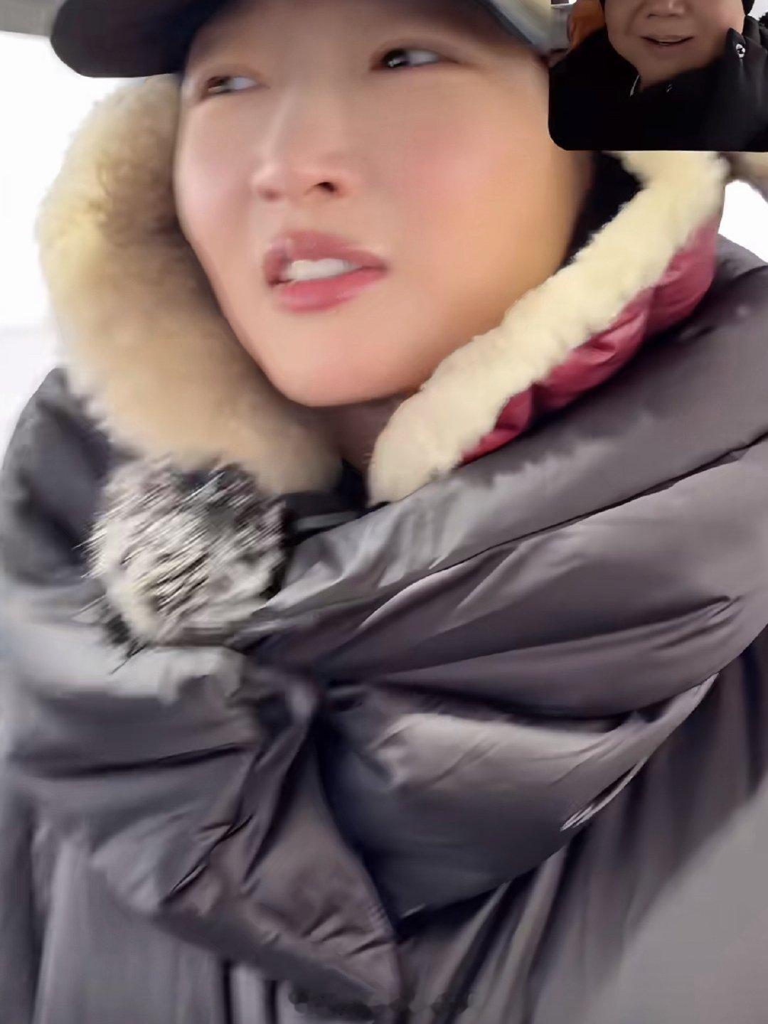 周冬雨对邓为说你是我的神邓为花少帮网友许愿哈哈哈哈就是说这一季的花少，还没开播就