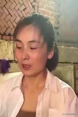 瑾汐
现在满脑子挣钱
其实这就对了，三个儿子以后压力很大的，光靠养父母和公婆还是