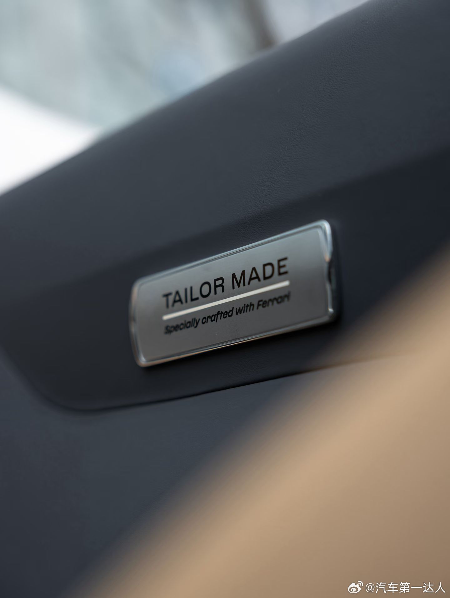 法拉利 812 GTS TM版，24年落户，行驶9400KM…… 