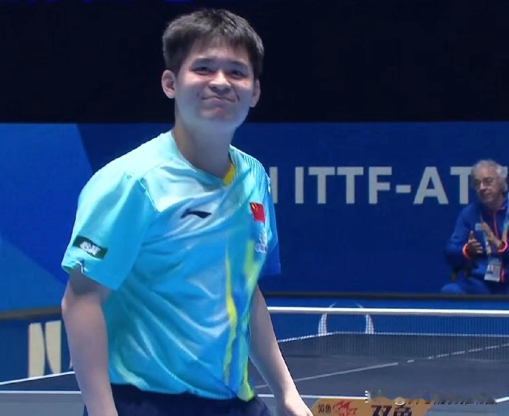 国乒队员太强了，上午场七战全胜。
孙颖莎3-0叶伊恬
林诗栋3-0印度朱拉
王艺