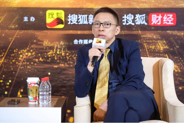 张朝阳每年雷打不动地举办搜狐时尚盛典，表面上是办活动，其实是想提醒大家：搜狐还是