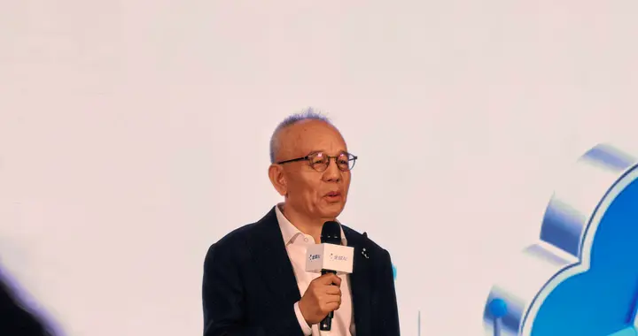 金蝶发布企业AI操作系统“灵基”，引领企业进入AI原生时代