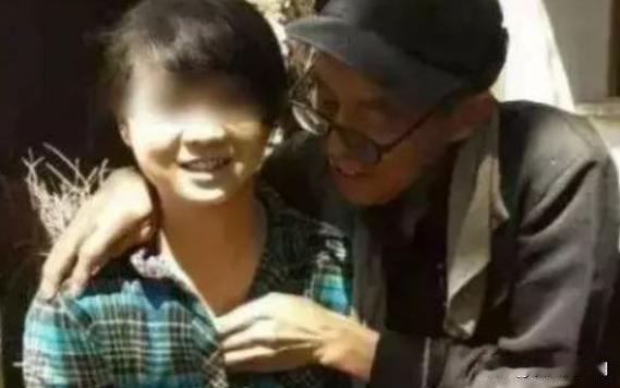 “药太猛，人没了？”2021年，江苏一60岁老汉吃药后与54岁大妈行了男女之欢，