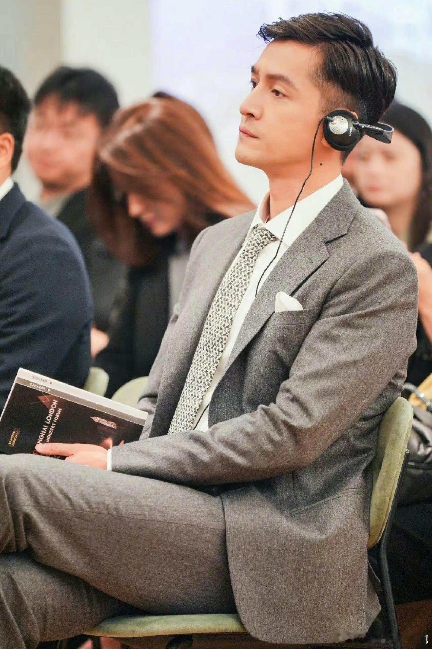 #胡歌演技值得一个热搜#这波热搜胡歌拿定了我说的，演技这么好，这么优秀的演员，就