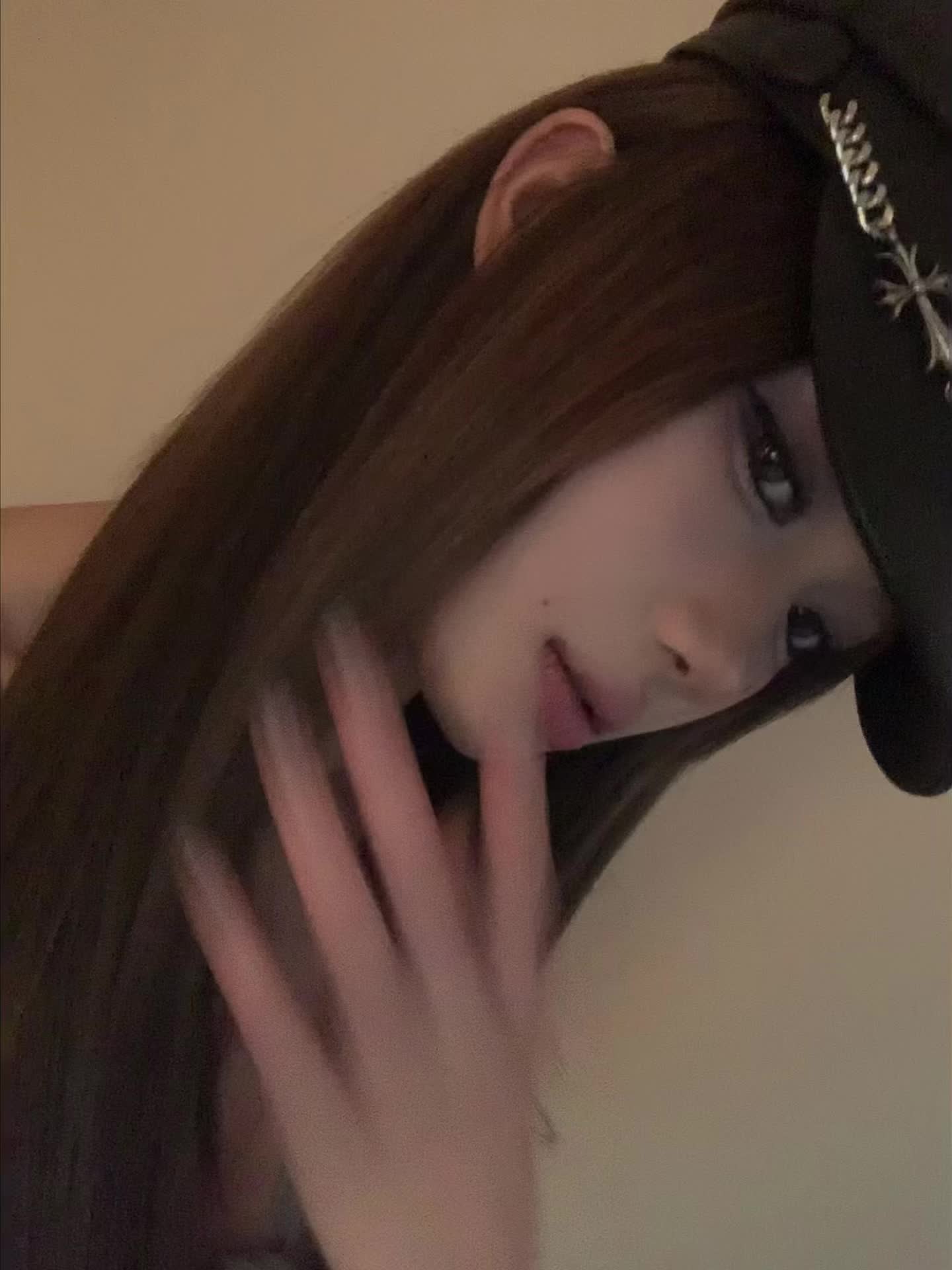 扇你巴掌的时候要问我手疼不疼
