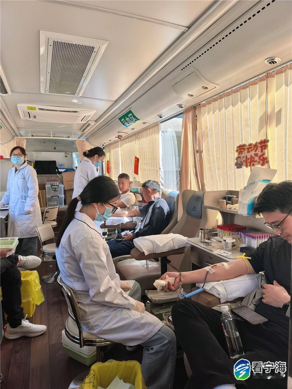 热血同行宁波宁海用爱传递温暖 近日，宁波宁海 县 水 利 局40名职工积极参与无