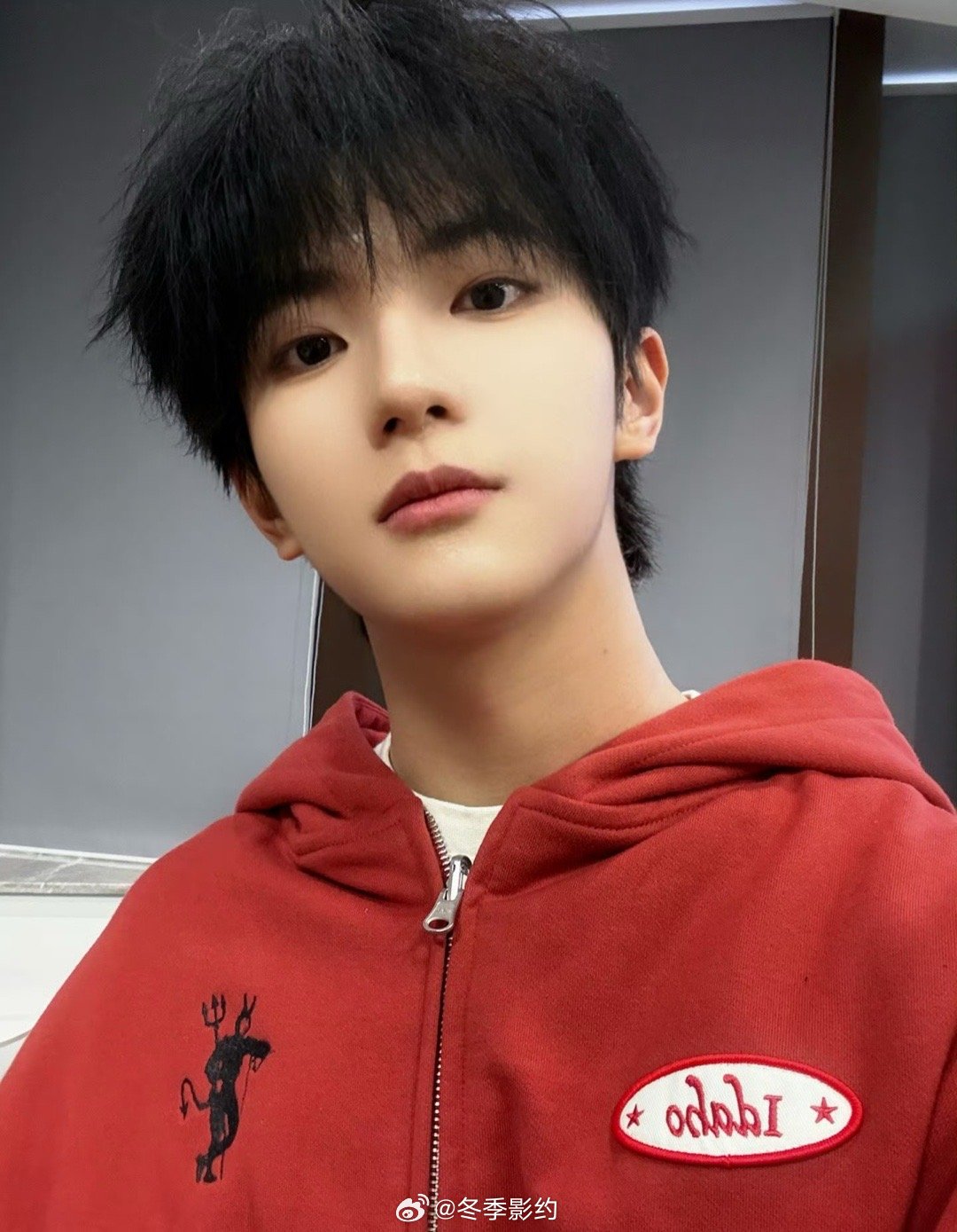 穆祉丞一句话让兄弟V50周五晚高疯 黄朔连个问号都没打，张峻豪转完第一反应不是质