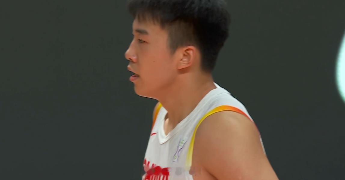 中国男篮vs新西兰男篮 ​​​连拿7分！！！！！！！ ​​​