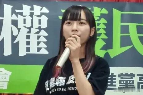 罢捷启动连署   罢免于北辰过第1关

高雄民进党立委黄捷在凯米台风来袭时，因人