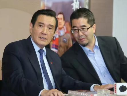 郑丽文刚返回台湾，马英九再出手，拉拢深绿人士赖幸媛与金溥聪一起追查萧旭岑案。外界