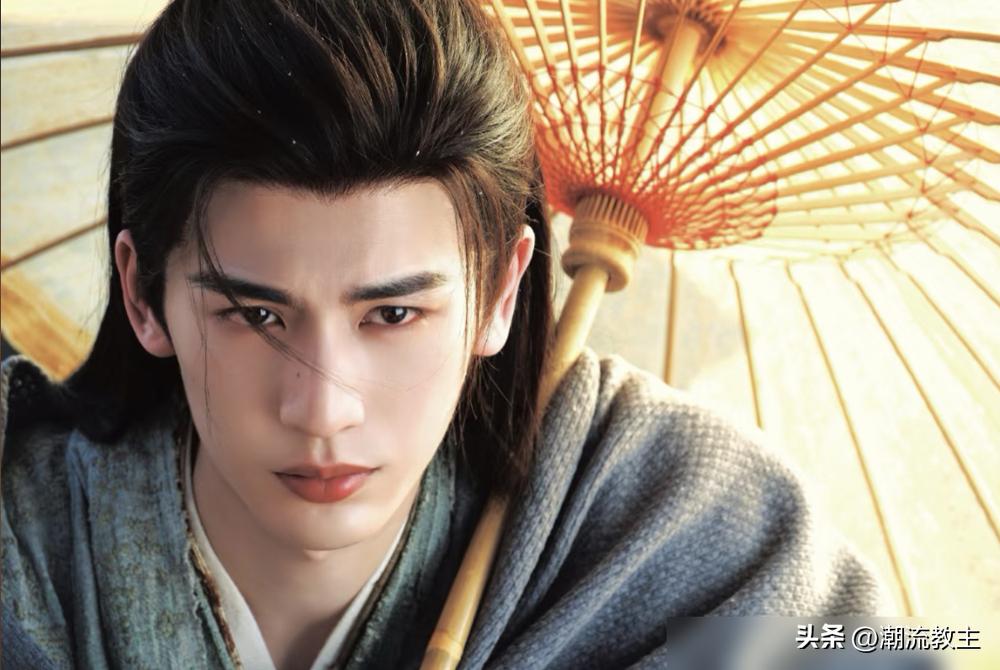 别信什么“剧情不重要”的鬼话。
《逐玉》开播，全网都在刷张凌赫和田曦薇的“神颜