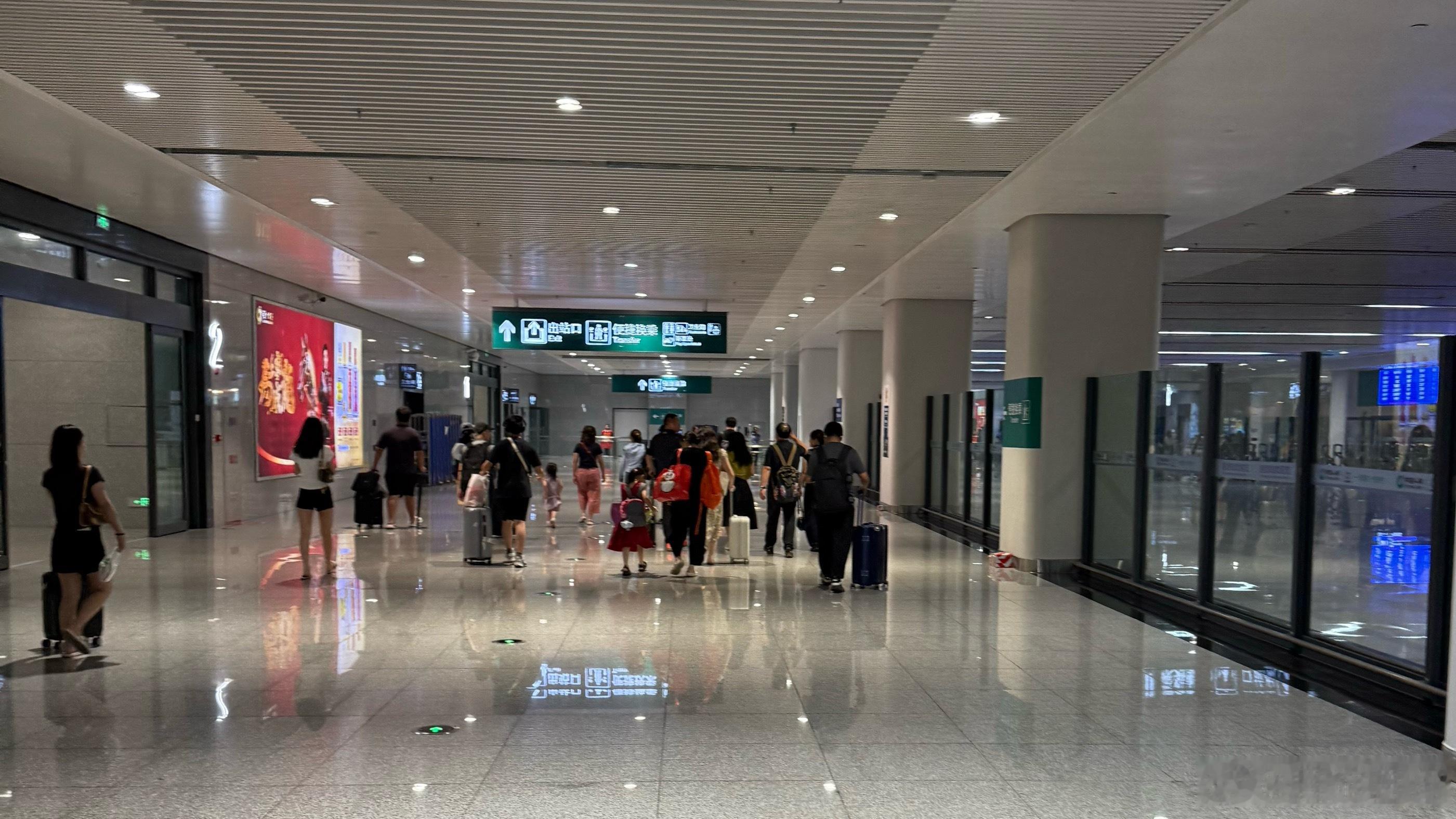 第一次到自贡。 自贡·自贡站